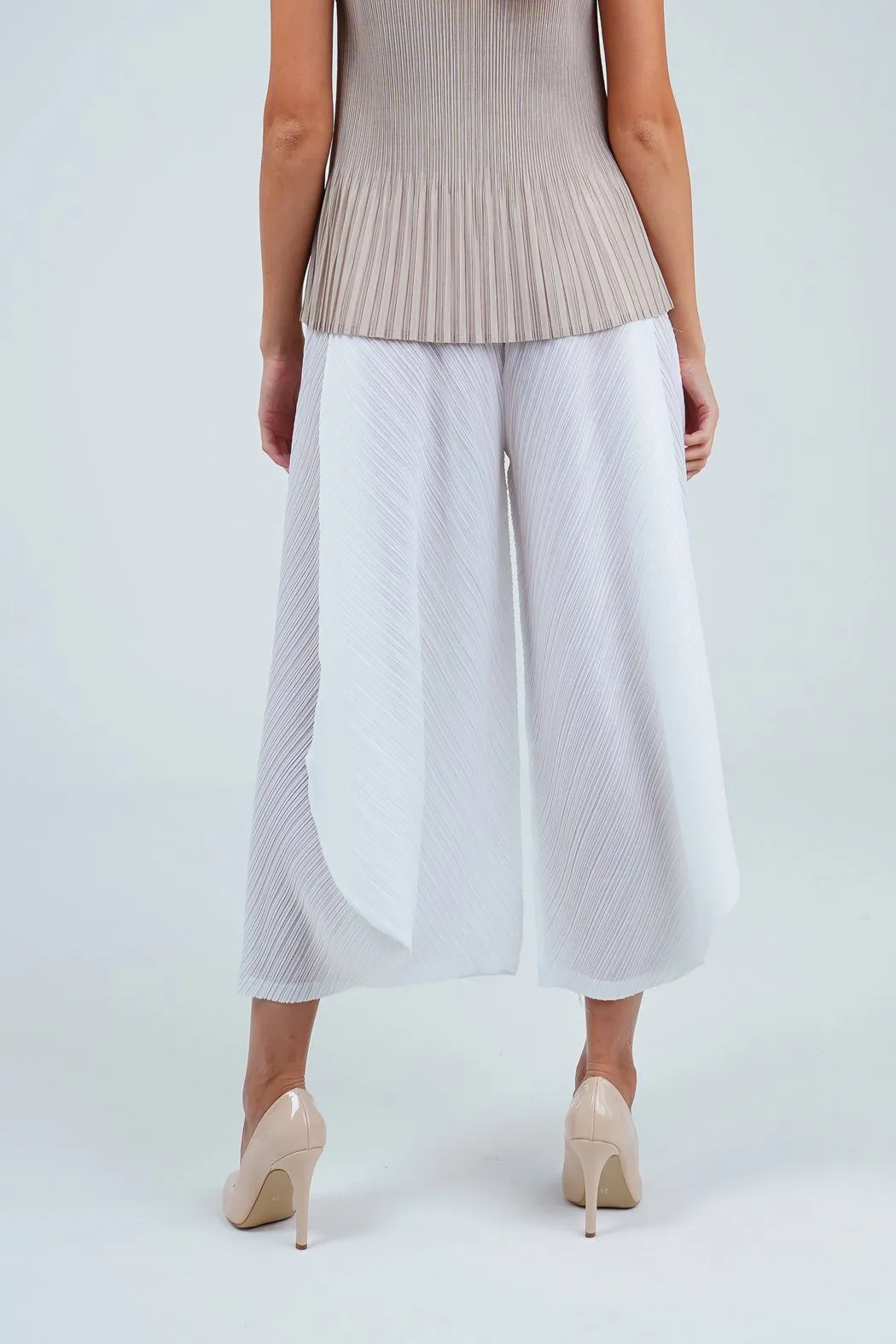 Palmira Double-Layered Genie Pleated Pants