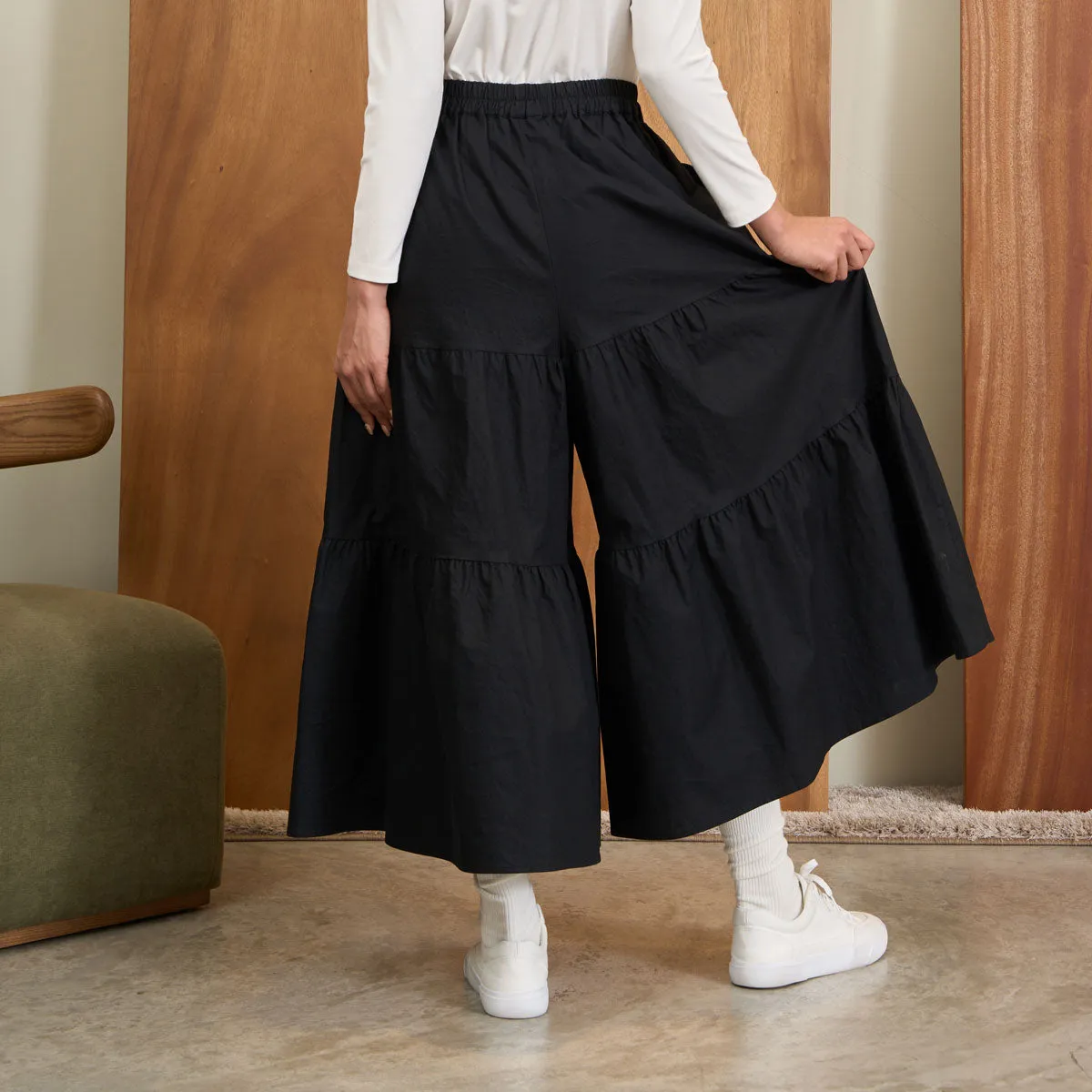 Tiered Wide Leg Pants